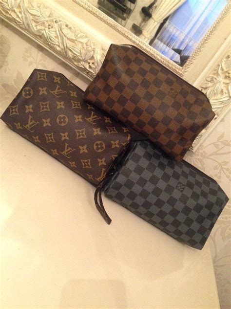 malletier louis vuitton.